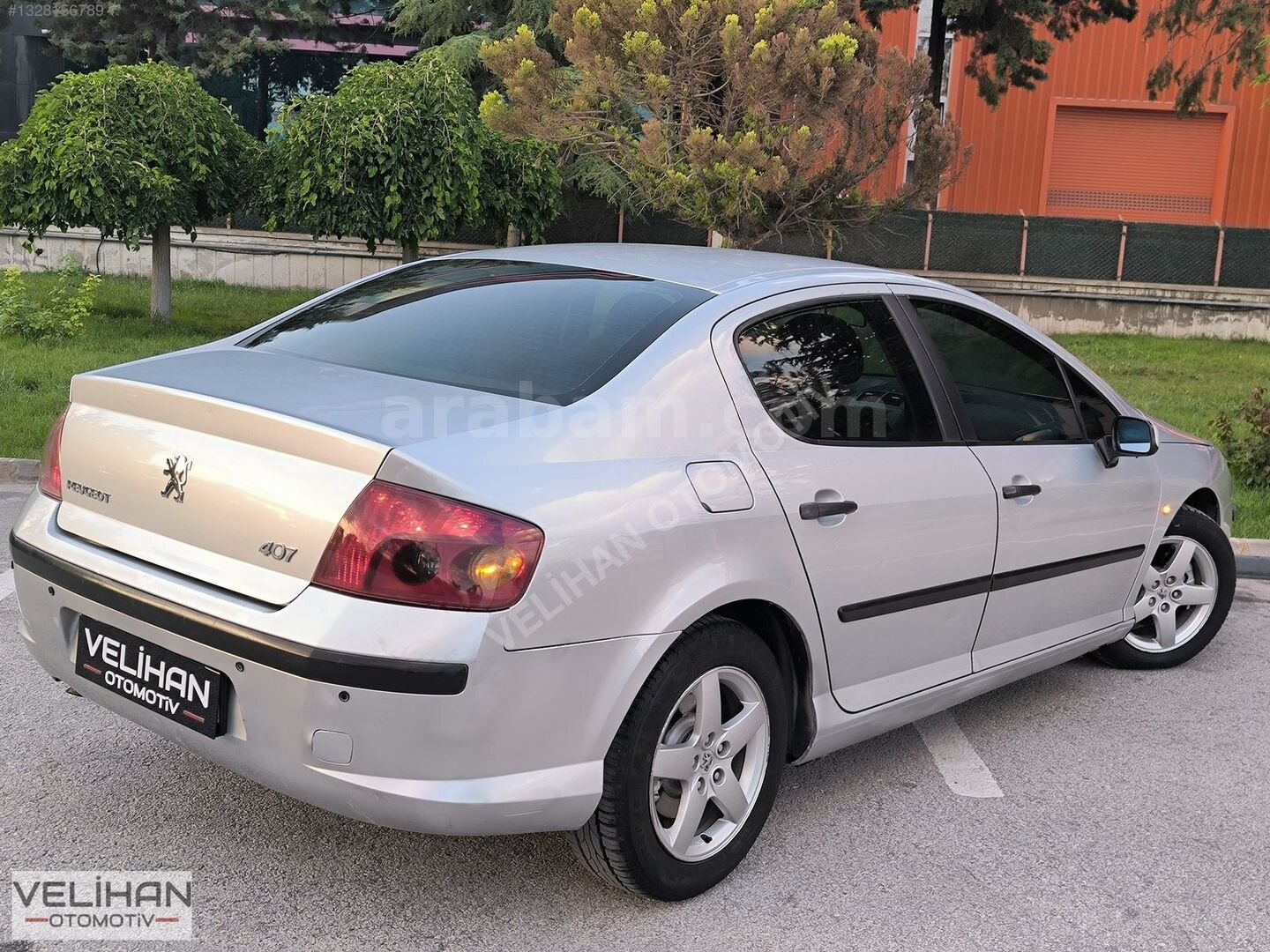 Galeriden Peugeot 407 1.6 HDi Comfort 2006 Model Konya 305.000 km Gri 7