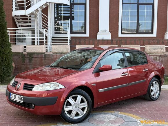 2004 MODEL 145 BİN KM DE BENZİNLİ MEGANE 2 CAM GİBİ...