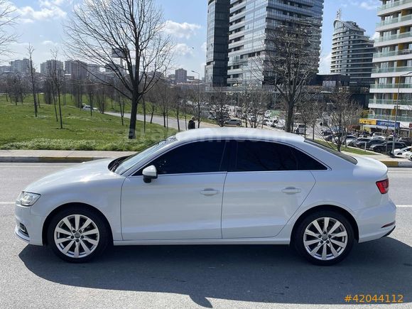 SÜMBÜL'DEN 2019 MODEL AUDİ A3 SERVİS BAKIMLI DESİGN OTOMATİK