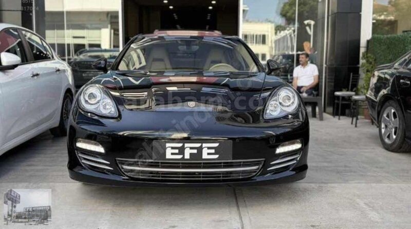 Galeriden Porsche Panamera Diesel 2012 Model Ankara 220.000 km Siyah