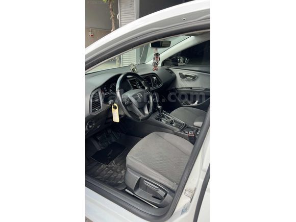 ÖZ CAR'DAN 2017 LEON STYLE 219.xxx KM