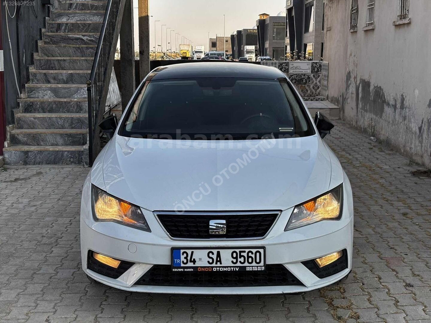 Galeriden Seat Leon 1.6 TDI Style 2017 Model Mardin 285.000 km Beyaz 1