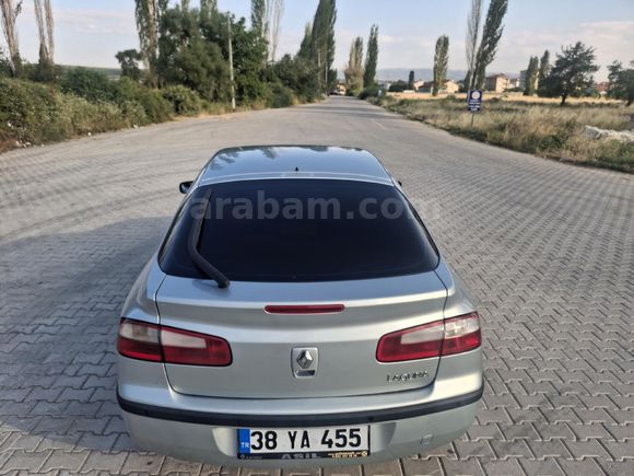 Galeriden Renault Laguna 1.6 Expression 2005 Model Uşak