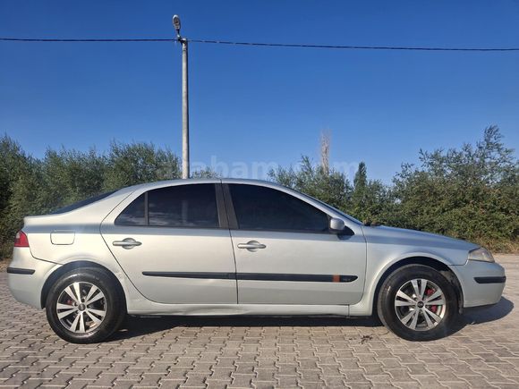 Galeriden Renault Laguna 1.6 Expression 2005 Model Uşak