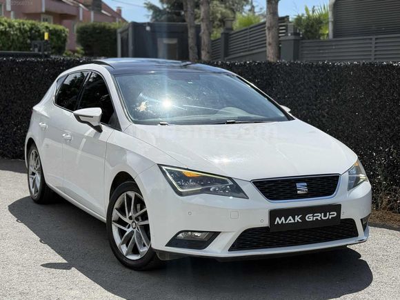 SEAT LEON 1.6 TDI STYLE CAM TVN
