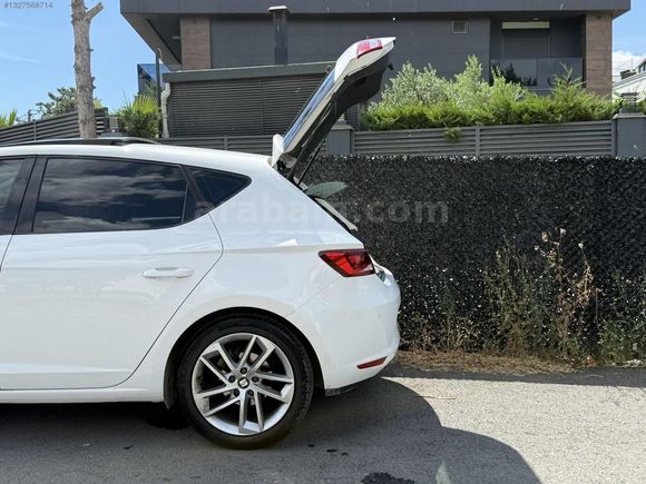SEAT LEON 1.6 TDI STYLE CAM TVN