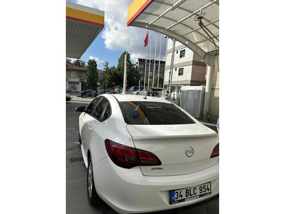 30 BİNDE OPEL ASTRA 2018 1.6 EDİTİON PLUS GARAJ ARABASI 