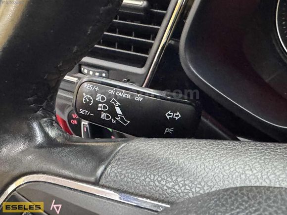 ESELES Orjinal Seat Leon S&S Style Cam Tavanlı 1.6 Tdi 110Hp Dsg