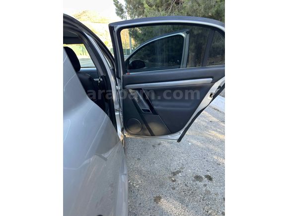 Acit nakite ihtiyaçtan Opel Vectra 1.6 Comfort 2004 Model 