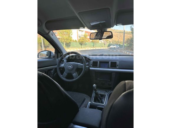 Acit nakite ihtiyaçtan Opel Vectra 1.6 Comfort 2004 Model 