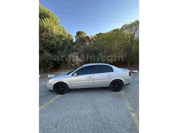 Acit nakite ihtiyaçtan Opel Vectra 1.6 Comfort 2004 Model 