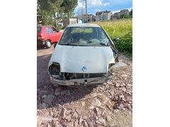 EMRE OTO DAN KAZALI CLİO 1.6 RXT