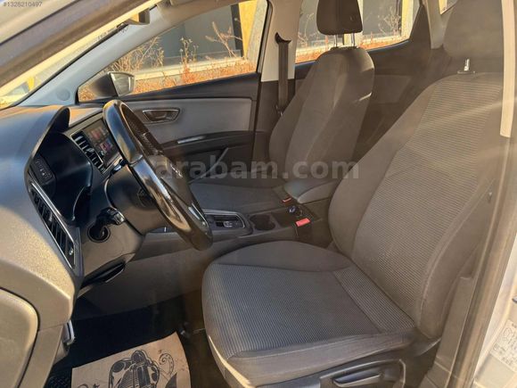 ASLAN MOTORS'DAN 2018 MODEL 164.000 KM DEGİŞENSİZ CAM TAVAN
