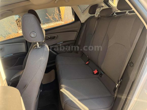 ASLAN MOTORS'DAN 2018 MODEL 164.000 KM DEGİŞENSİZ CAM TAVAN