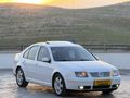 “MAHİR AUTO GALLERY” Bora 1.6 Comfortline 2000  MODEL