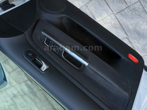 “MAHİR AUTO GALLERY” Bora 1.6 Comfortline 2000  MODEL