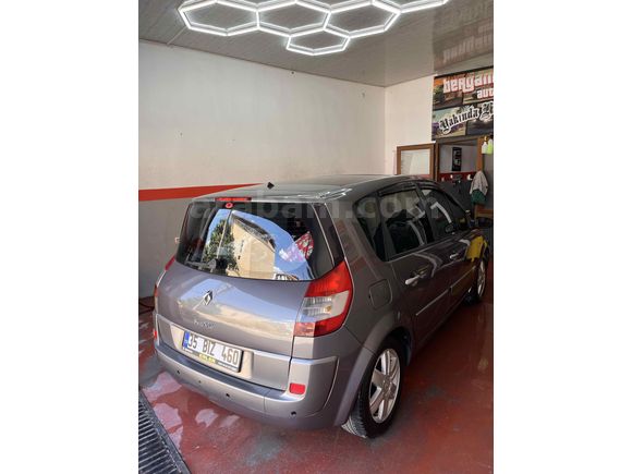 Sahibinden Renault Scenic 1.6 Dynamique 2006 Model AİLE ARABASI