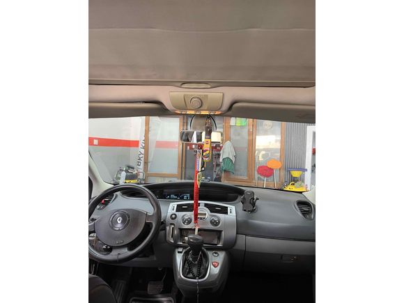 Sahibinden Renault Scenic 1.6 Dynamique 2006 Model AİLE ARABASI