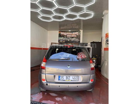 Sahibinden Renault Scenic 1.6 Dynamique 2006 Model AİLE ARABASI