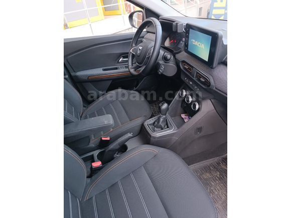 AR plus rent a car'dan Dacia Sandero Kocaeli