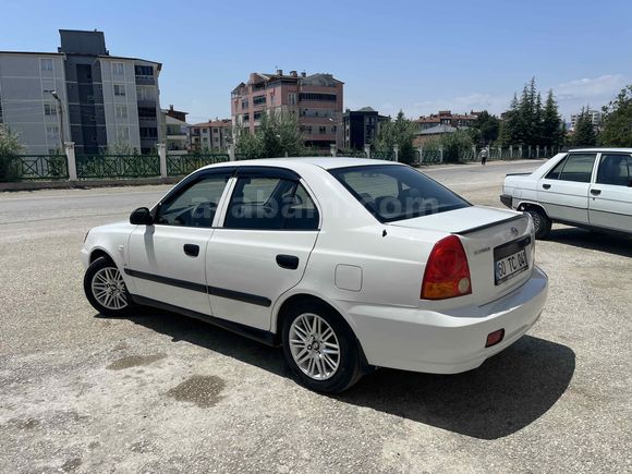 Sahibinden Hyundai Accent 1.3 Admire 2005 Model 