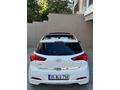 Sahibinden Hyundai i20 1.2 MPI Style 2017 cam tavan    l
