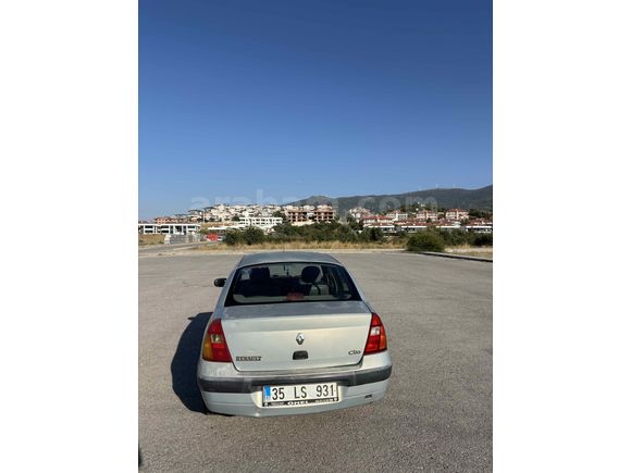 Renault Clio 1.4 | 177000 KM | Tramer 0 | Temiz Öğretmen Aracı
