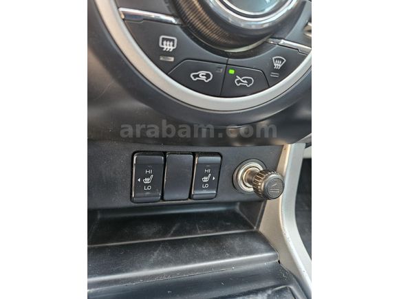 Sahibinden Isuzu D-Max 2.5 4x4 V-Cross 2014 Model Antalya