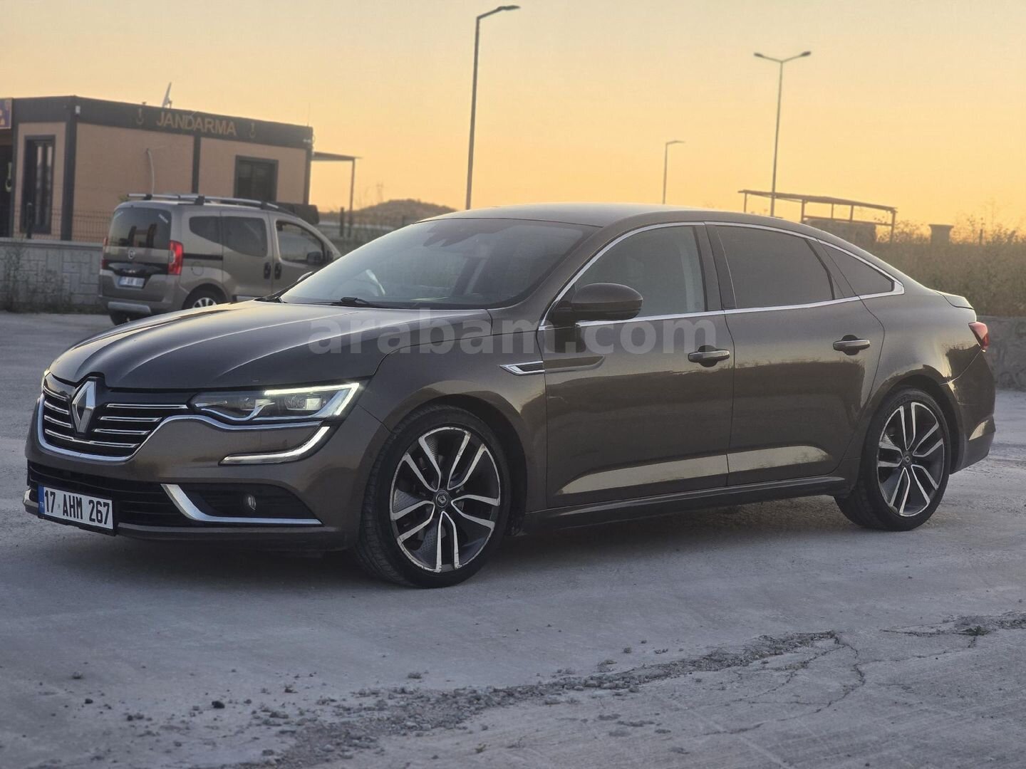Sahibinden Renault Talisman 1.6 dCi Icon 2016 Model Çanakkale 238.000 km Kahverengi 5