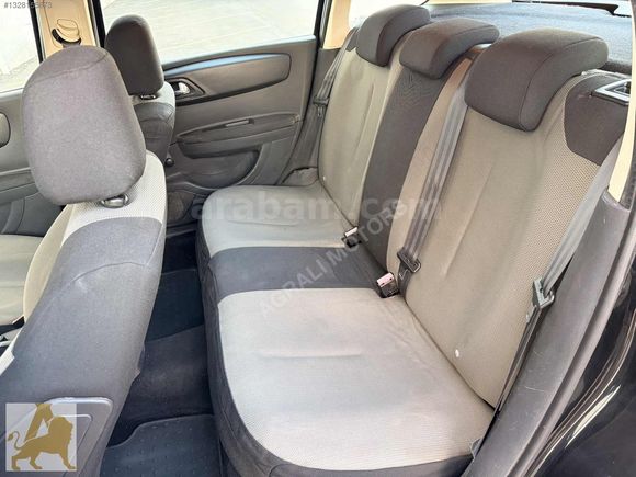 OTOMATİK / Bakımlı / C4 1.6 Hdi / 110 HP