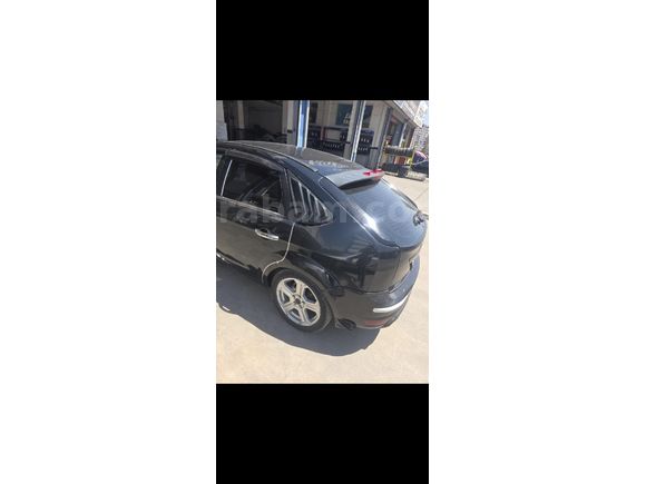 Sahibinden Ford Focus 1.6 Comfort 2011 Model