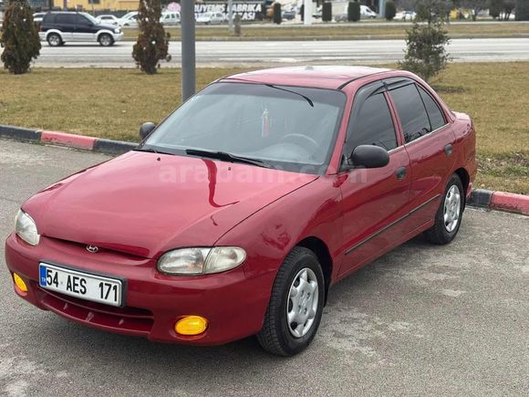 TAKASLI KIRMIZI GÜL