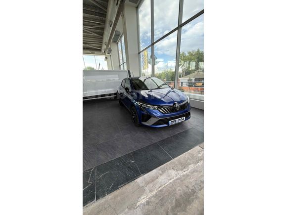 Sahibinden Renault Clio 1.0 TCe Techno Esprit Alpine 2025 Model 
