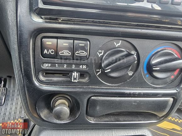 YUMURTA KASA 1.5 GLS KLIMA AKTİF LPG Lİ