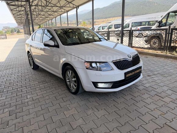 DEMİRLER OTOMOTİV'DEN OCTAVIA ELEGANCE CR