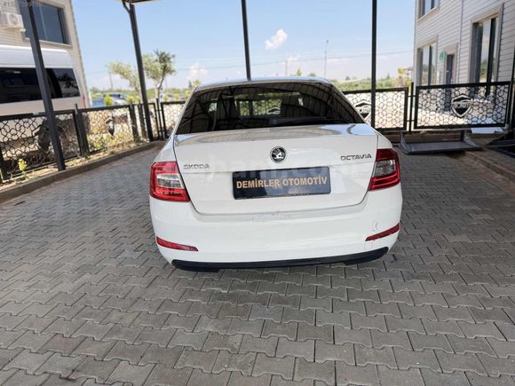 DEMİRLER OTOMOTİV'DEN OCTAVIA ELEGANCE CR