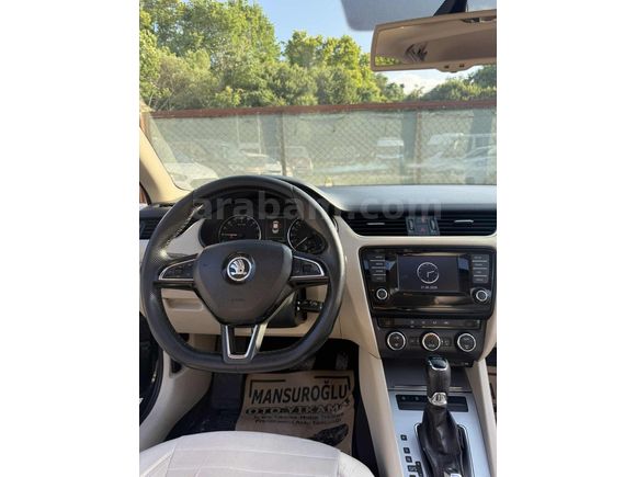 2015 Octavia Hatasız Cam tavan Düşük Km Tertemiz