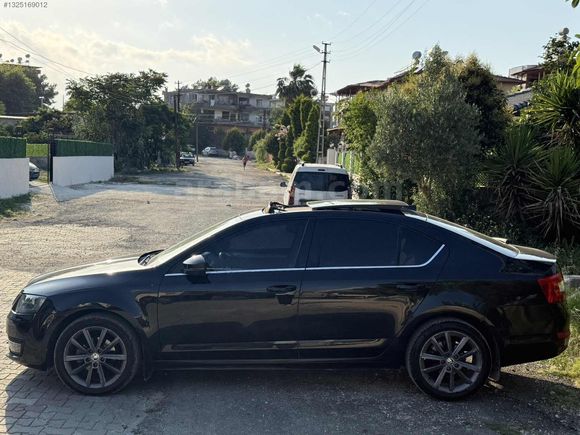 2015 Octavia Hatasız Cam tavan Düşük Km Tertemiz