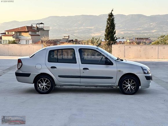 ÇAKIR OTOMOTİV'DEN 2005 MODEL SIFIR MOTORLU SIFIR VİZELİ CLİO