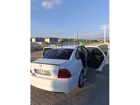 Sahibinden Opel Vectra 1.6 Comfort 2000 Model