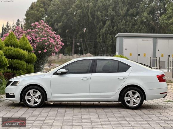 GALLERY 80'DEN 1.6 TDI OCTAVİA