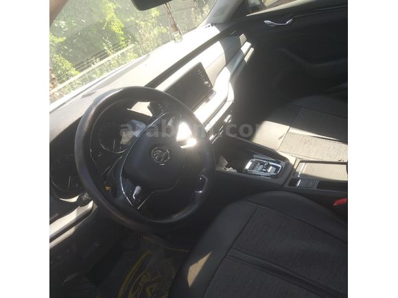 Sahibinden Skoda Octavia elite1.0 e-tec 2021 Model