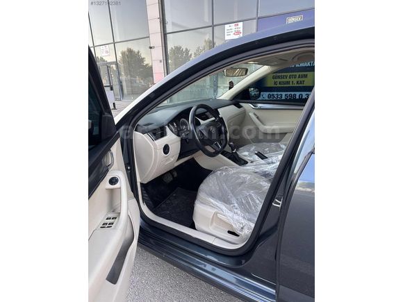 CANBEY AUTO DAN HATASIZ OCTAVIA