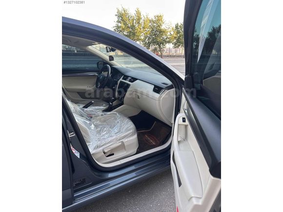 CANBEY AUTO DAN HATASIZ OCTAVIA