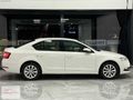 Eskiller'dn 2017 1.6 TDI Style 53.000 Km Octavia Emsalsiz