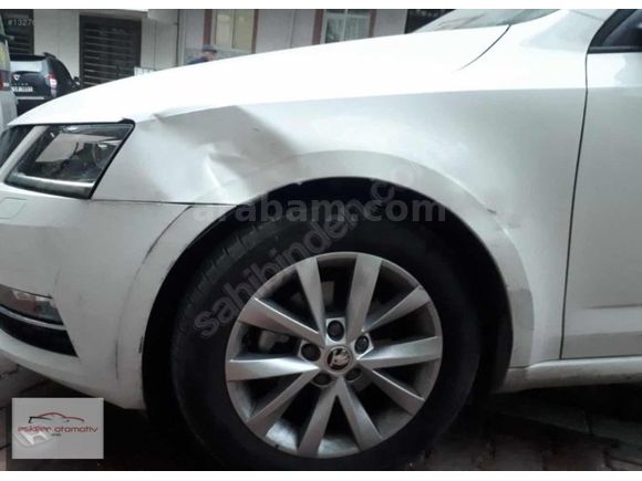 Eskiller'dn 2017 1.6 TDI Style 53.000 Km Octavia Emsalsiz