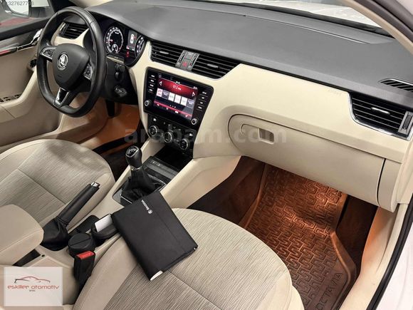 Eskiller'dn 2017 1.6 TDI Style 53.000 Km Octavia Emsalsiz