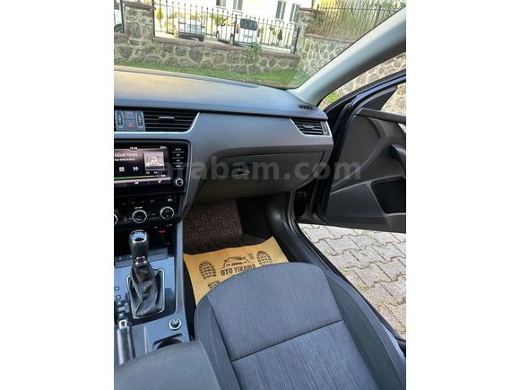 YUSEF AUTO|2017 SKODA OCTAVİA STYLE HATASIZ BOYASIZ 156 BİNDE