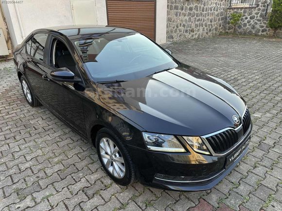 YUSEF AUTO|2017 SKODA OCTAVİA STYLE HATASIZ BOYASIZ 156 BİNDE