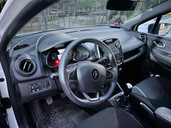 Sahibinden Renault Clio 0.9 TCe Joy 2020 Model 